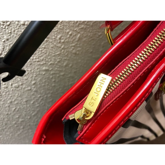 St John Red/Black Stripe Patent Tote Shoulder Bag - Picture 5 of 8